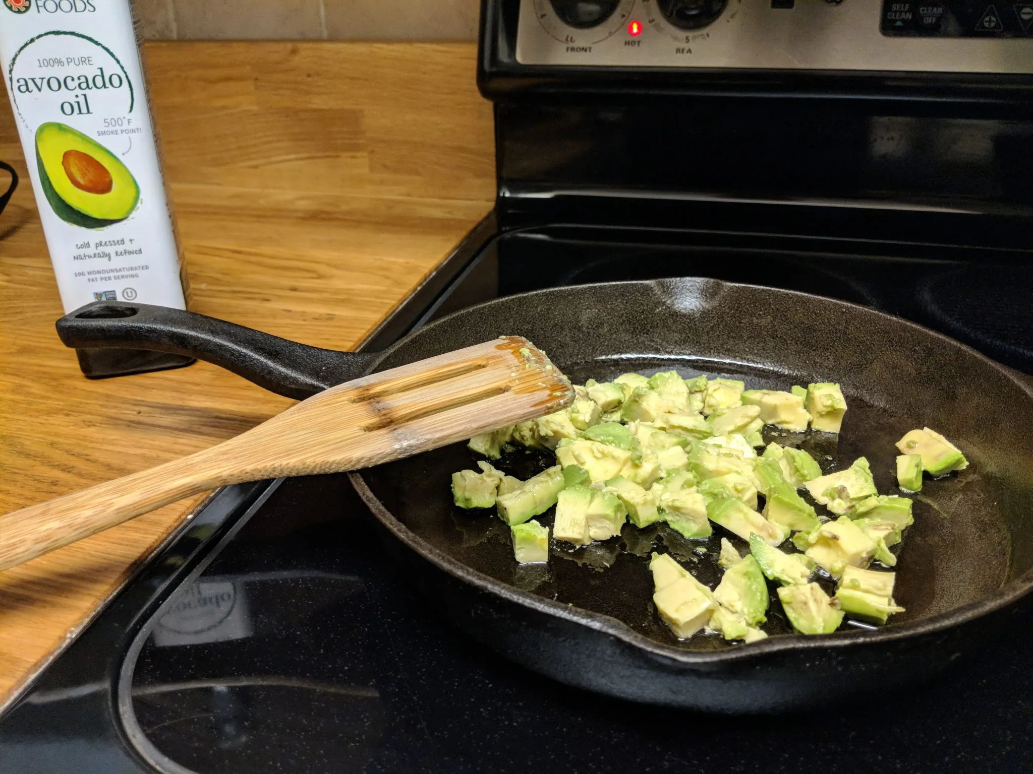 Frying avocados with avocado oil